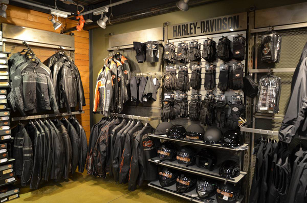 Dog House Harley-Davidson® MotorClothes® Department